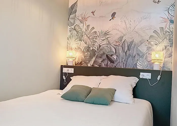 Le Magnolia * 拉沃尔